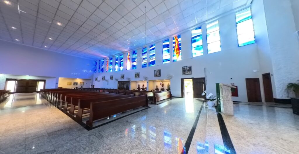 Visão da Frente do Altar